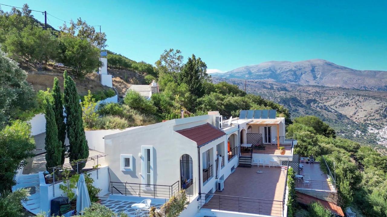 Kroustas Villa Dio Petres מראה חיצוני תמונה