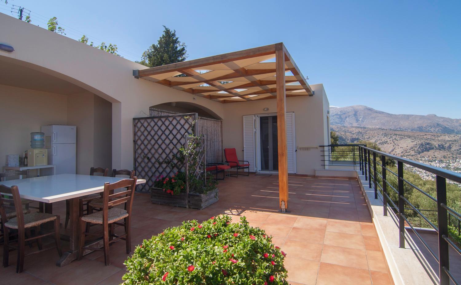 Kroustas Villa Dio Petres מראה חיצוני תמונה