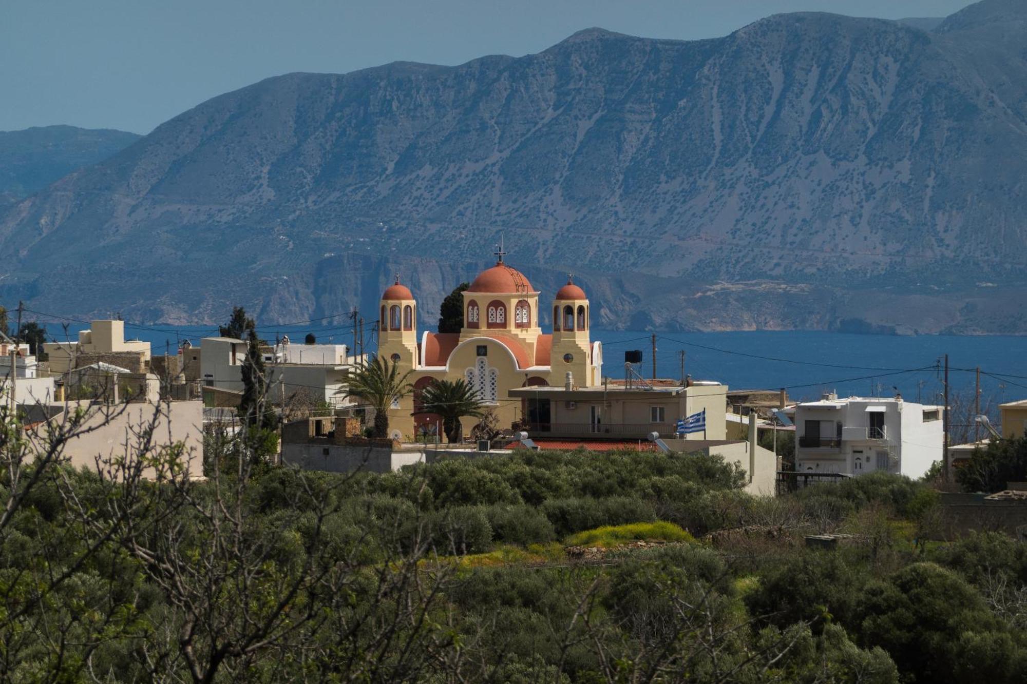 Kroustas Villa Dio Petres מראה חיצוני תמונה