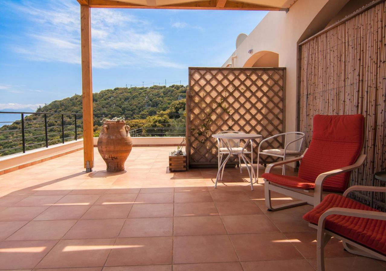 Kroustas Villa Dio Petres מראה חיצוני תמונה
