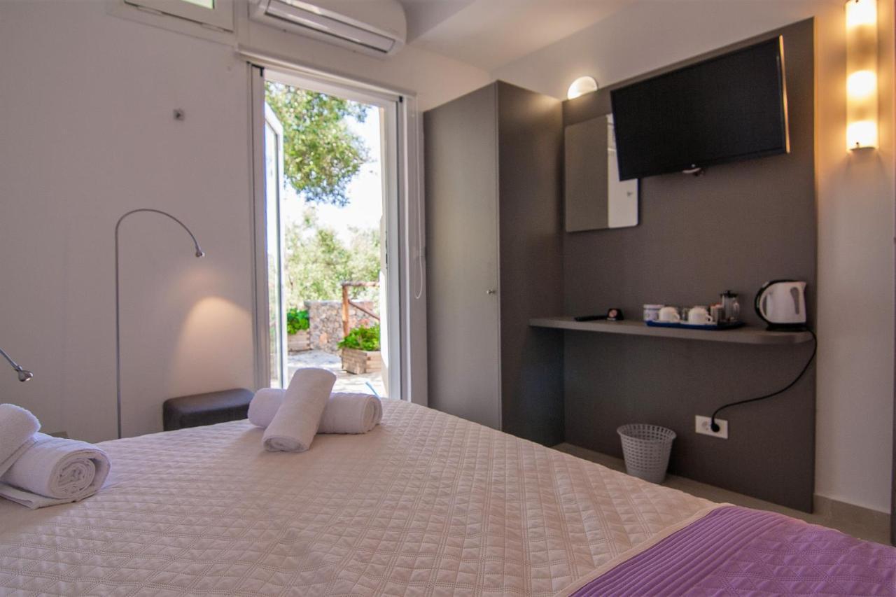 Kroustas Villa Dio Petres מראה חיצוני תמונה